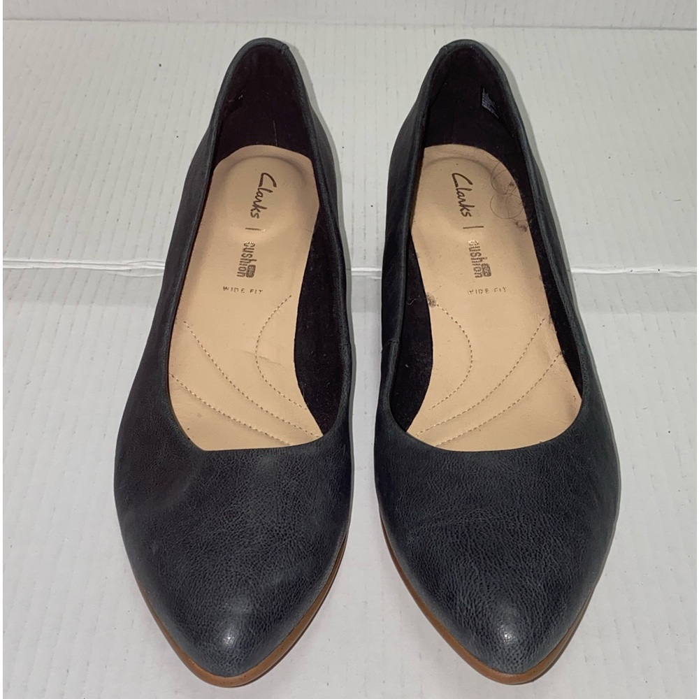 [9.5 Wide] Shoes black by Clarks - low heel - Mena Bloom